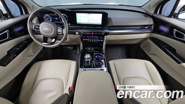 Kia Canival 2023 — photo 10