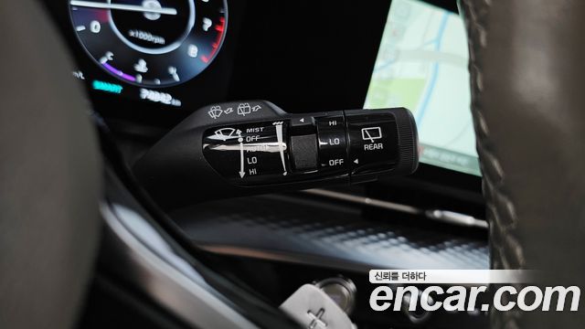 Kia Canival 2023 — photo 30