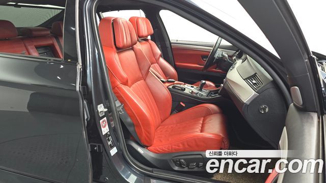 BMW M5 2016 — photo 12