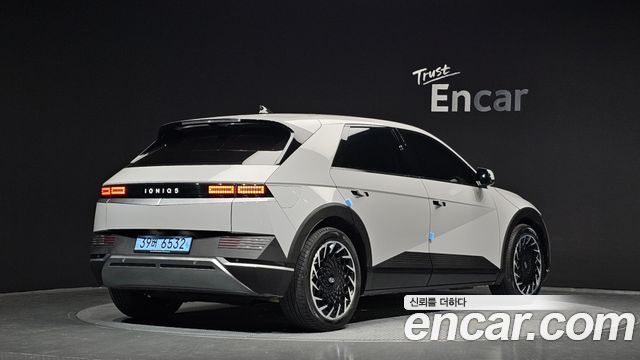 Hyundai Ioniq5 2023 — photo 2