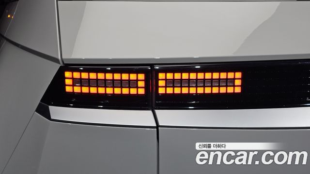 Hyundai Ioniq5 2023 — photo 9