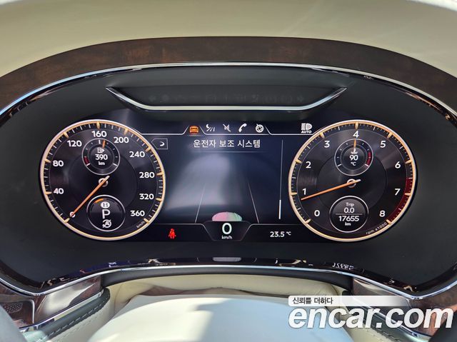 Bentley Flying Spur 2021 — photo 8