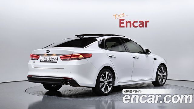 Kia K5 2016 — photo 2