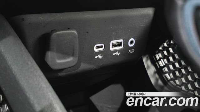 ChevroletGMDaewoo Trailblazer 2023 — photo 19