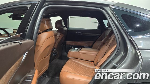Genesis G80 2023 — photo 17