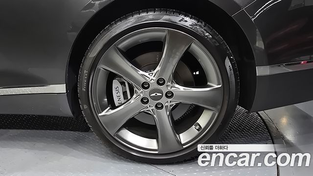 Genesis G80 2023 — photo 7