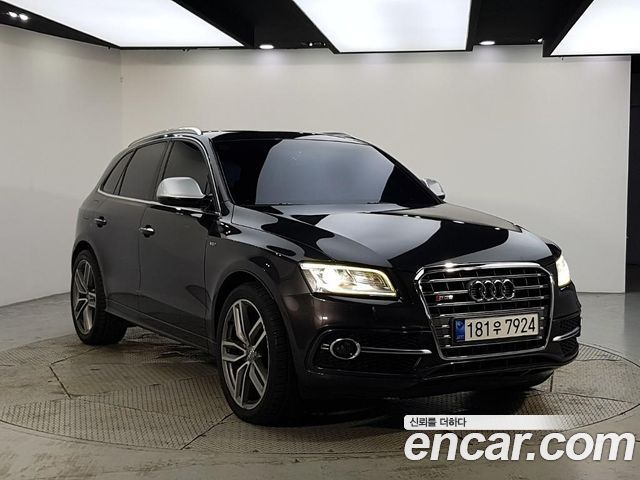 Audi SQ5 2016 — photo 2