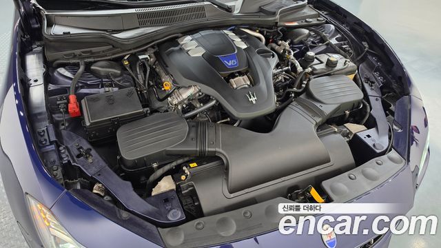 Maserati Ghibli 2018 — photo 6