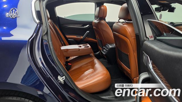 Maserati Ghibli 2018 — photo 17