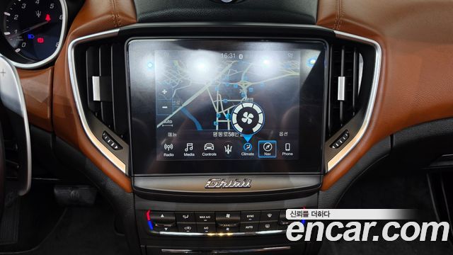 Maserati Ghibli 2018 — photo 19