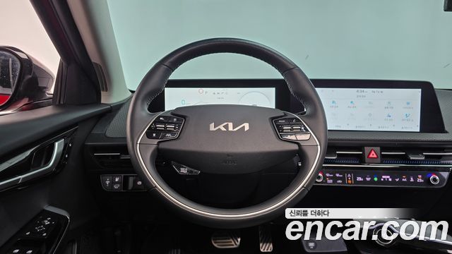 Kia EV6 2022 — photo 13