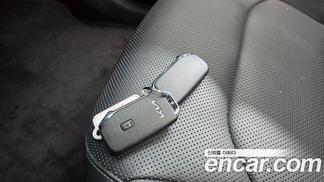 Kia EV6 2022 — photo 15