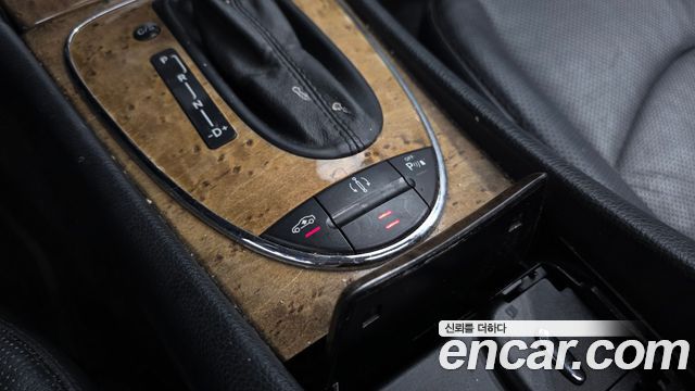 Mercedes-Benz E-Class 2008 — photo 20