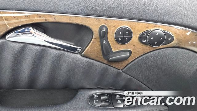 Mercedes-Benz E-Class 2008 — photo 28