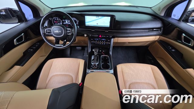 Kia Canival 2023 — photo 7