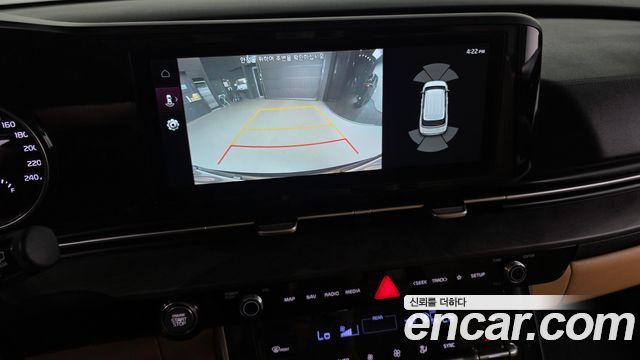 Kia Canival 2023 — photo 15