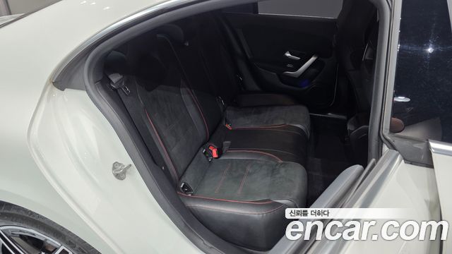 Mercedes-Benz CLA-Class 2020 — photo 17