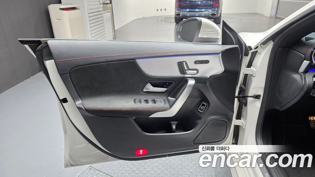 Mercedes-Benz CLA-Class 2020 — photo 14