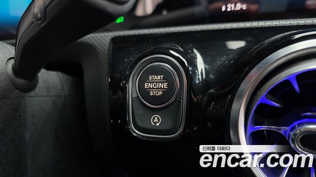 Mercedes-Benz CLA-Class 2020 — photo 27