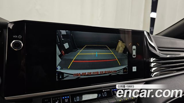 Toyota Camry 2025 — photo 15