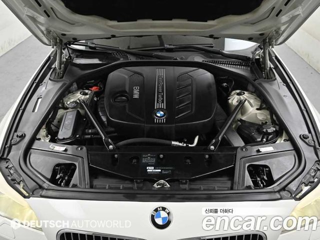 BMW 5-Series 2013 — photo 6