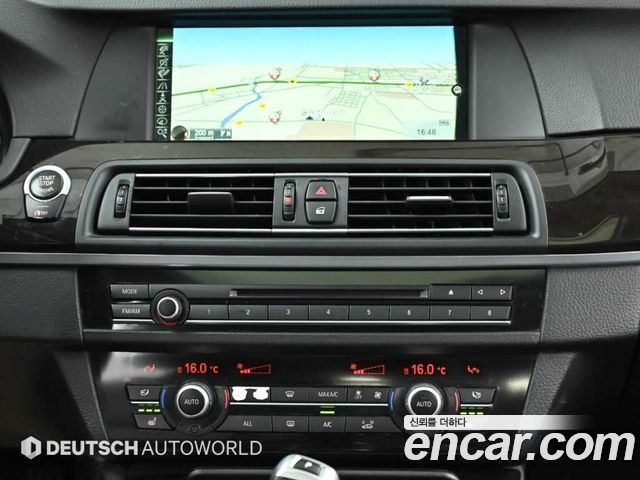 BMW 5-Series 2013 — photo 14