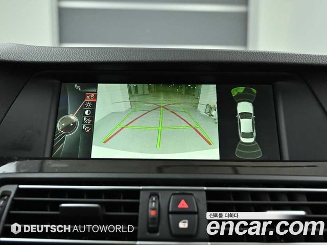 BMW 5-Series 2013 — photo 15