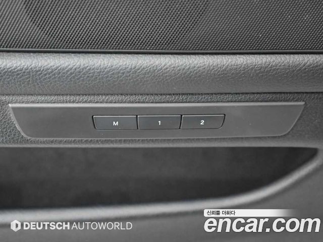 BMW 5-Series 2013 — photo 16