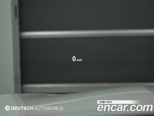 BMW 5-Series 2013 — photo 17