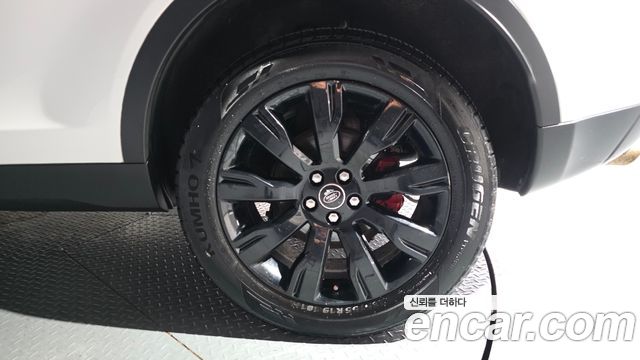 Land Rover Discovery Sport 2016 — photo 7