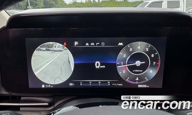 Kia Canival 2023 — photo 7