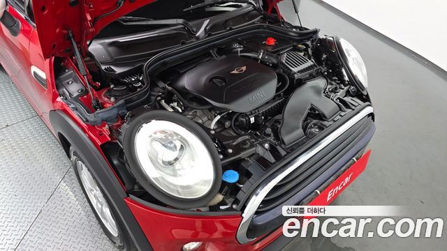 Mini Cooper 2018 — photo 6
