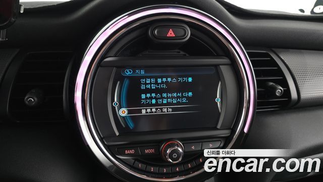Mini Cooper 2018 — photo 15