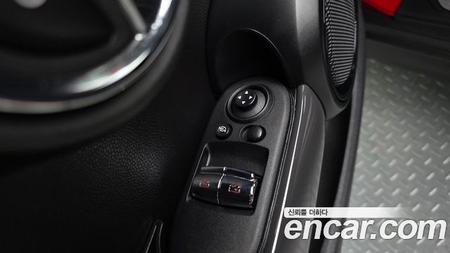 Mini Cooper 2018 — photo 16