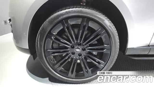 Land Rover Range Rover 2024 — photo 5