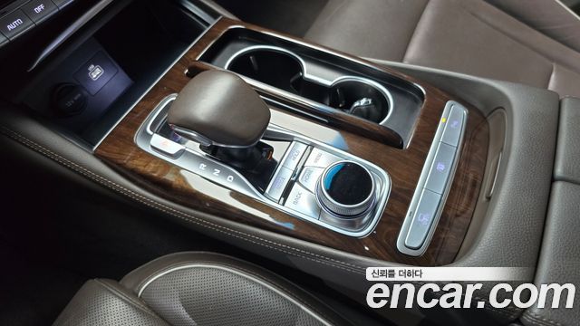 Kia K9 2019 — photo 12