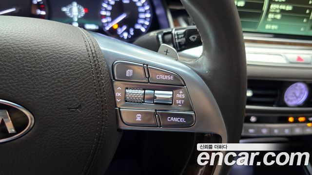 Kia K9 2019 — photo 25