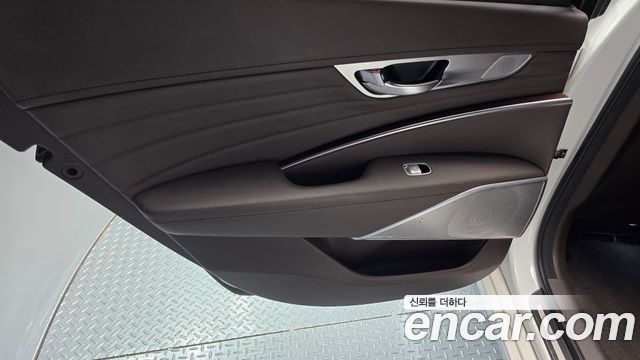 Kia K9 2019 — photo 15