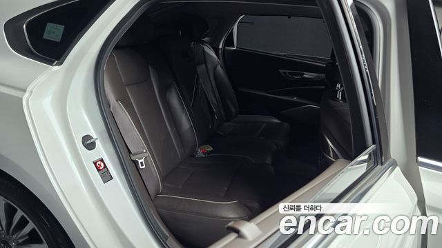 Kia K9 2019 — photo 16