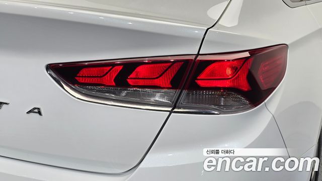 Hyundai Sonata 2019 — photo 9