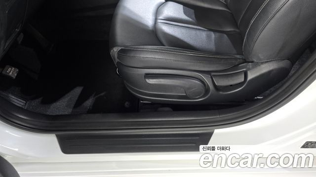 Hyundai Sonata 2019 — photo 28