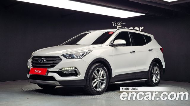 Hyundai Santafe 2016 — photo 1