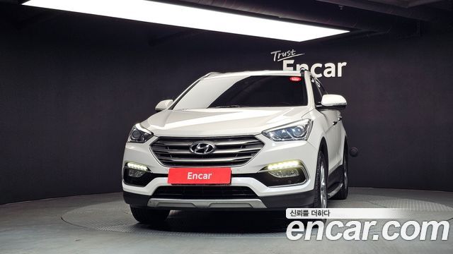 Hyundai Santafe 2016 — photo 3
