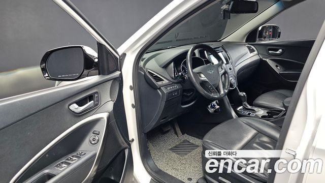 Hyundai Santafe 2016 — photo 10