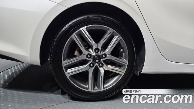 Kia K3 2020 — photo 5