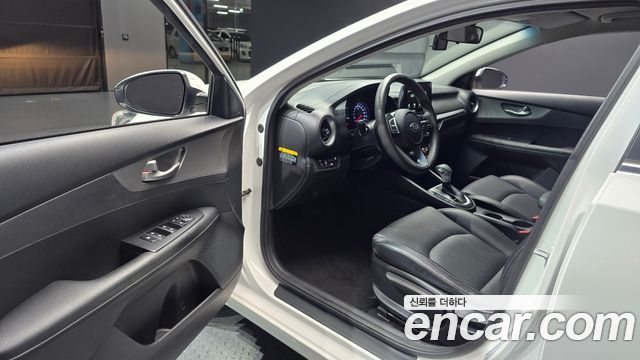 Kia K3 2020 — photo 13