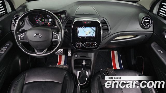 Renault Korea QM3 2019 — photo 7