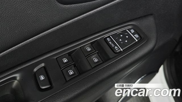 Renault Korea QM3 2019 — photo 16