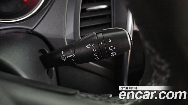 Renault Korea QM3 2019 — photo 18