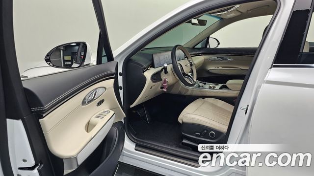 Genesis GV70 2026 — photo 13